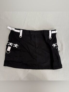 Tripp NYC Black Cargo Pocket Mini Skirt Sz XL Black with White Details Skull Zip